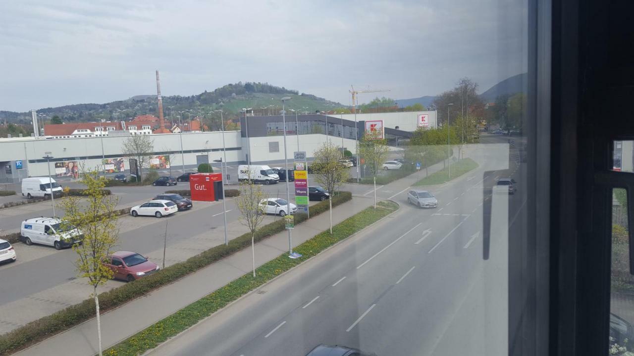 City Home 1 Metzingen  Extérieur photo